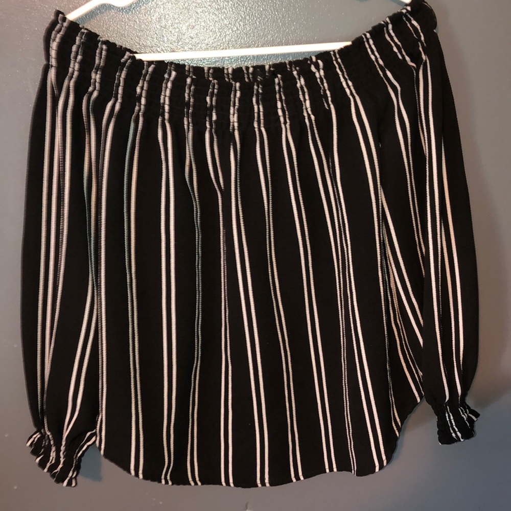 black and white top